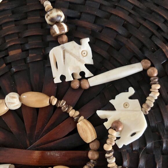 Vintage Zuni Festish Beaded Necklace Glass Clay Beads Carved Elephants - Picture 2 of 6